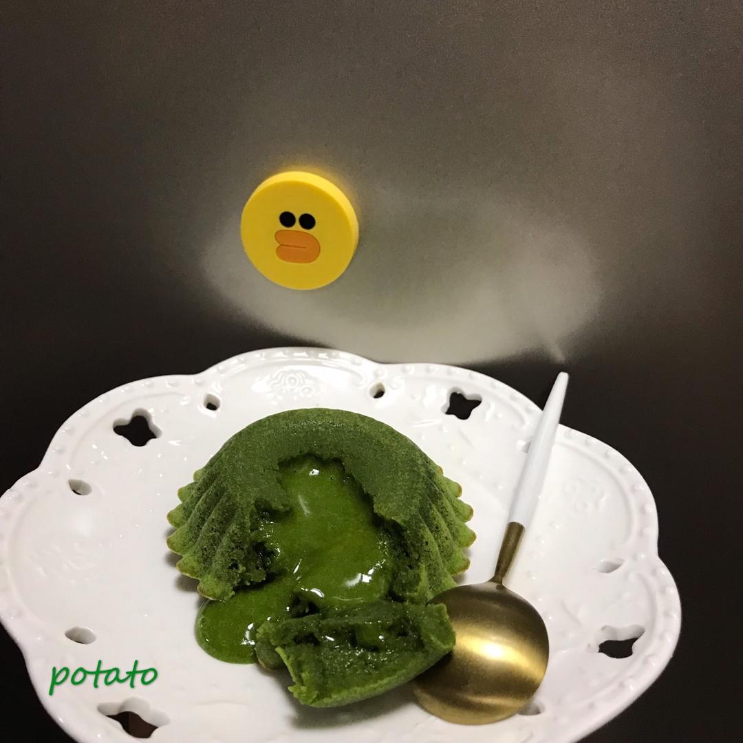 抹茶流心蛋糕