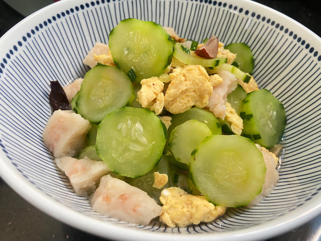 低卡饱腹、鲜美又爽口的黄瓜虾滑汤，减脂必备