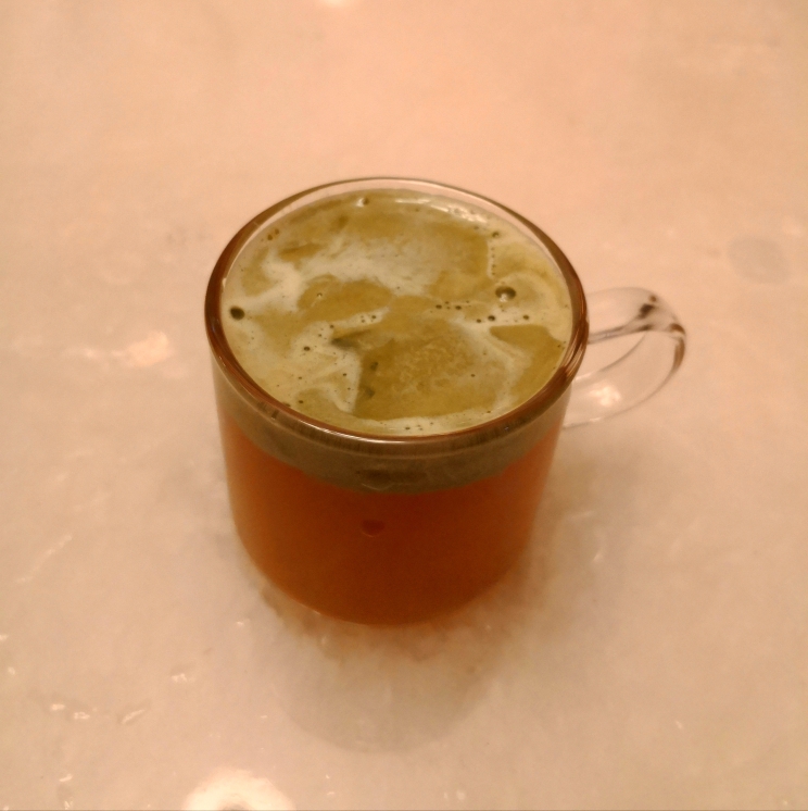 抹茶味奶盖红茶的做法