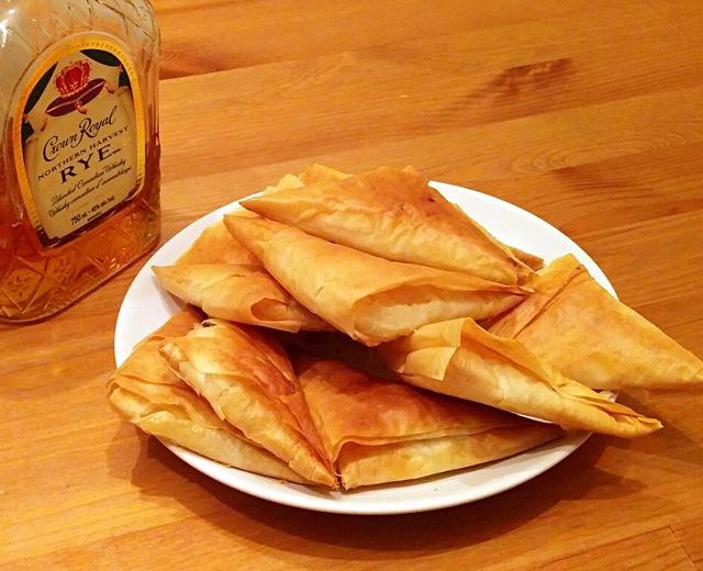 三角榴莲酥Phyllo Durian Pastry