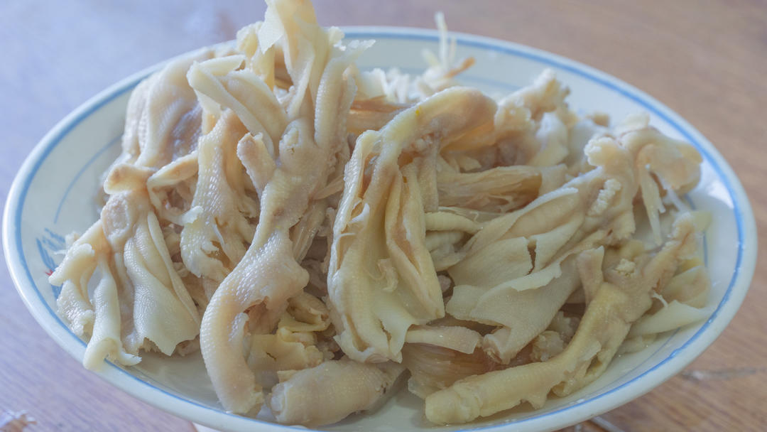 涼拌無骨鴨掌的做法 步驟6