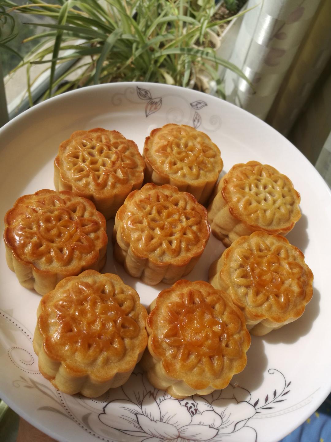 广式月饼——蛋黄莲蓉月饼