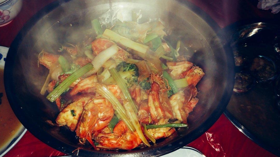 洋葱炒虾