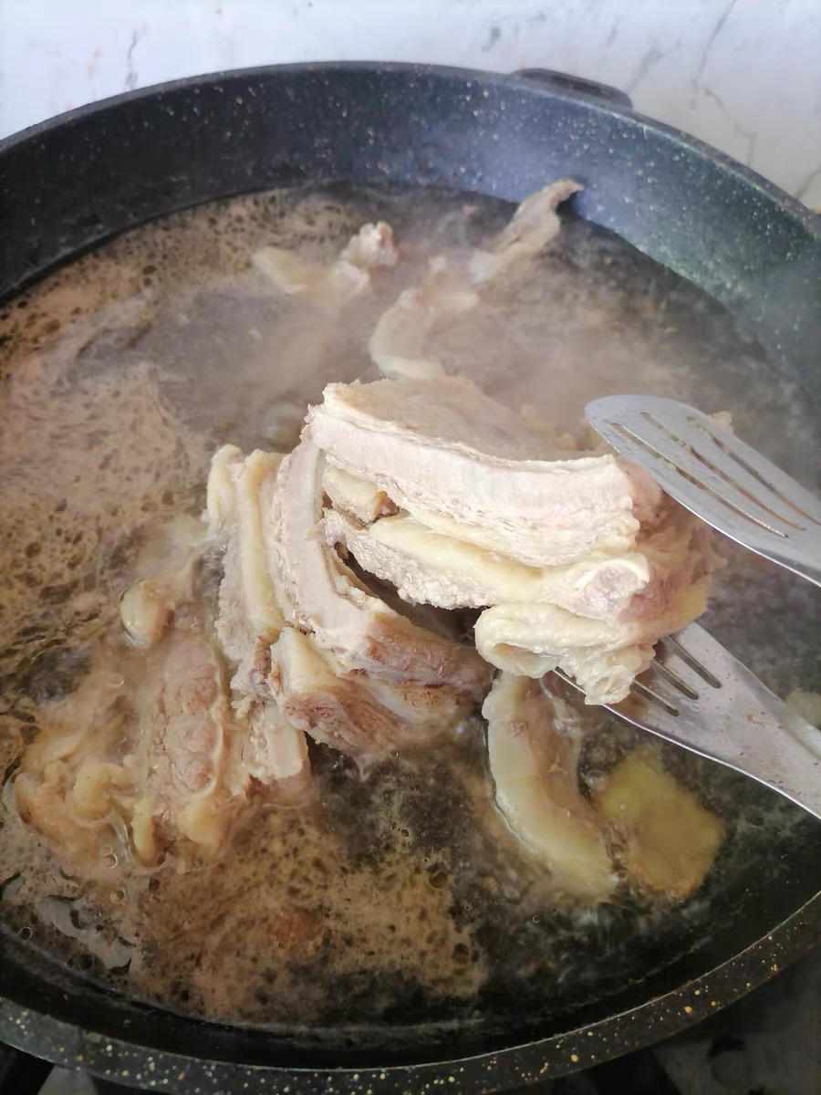清汤牛腩