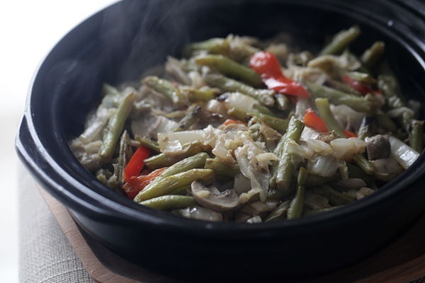 酸菜炖豆角的做法