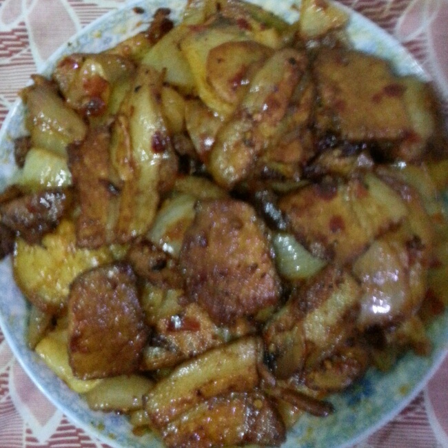 土豆回锅肉