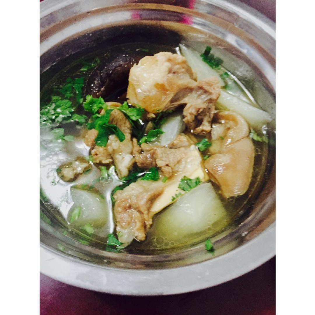 羊肉炖白萝卜