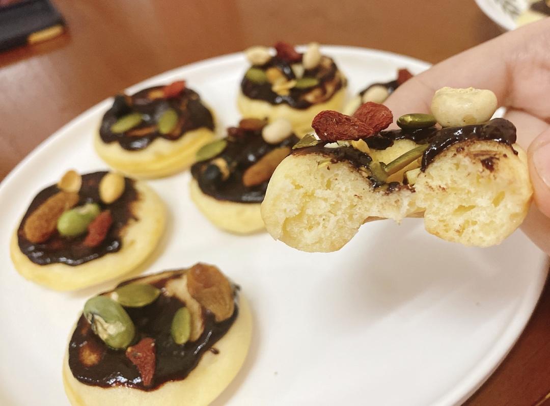 小红锅甜甜圈
