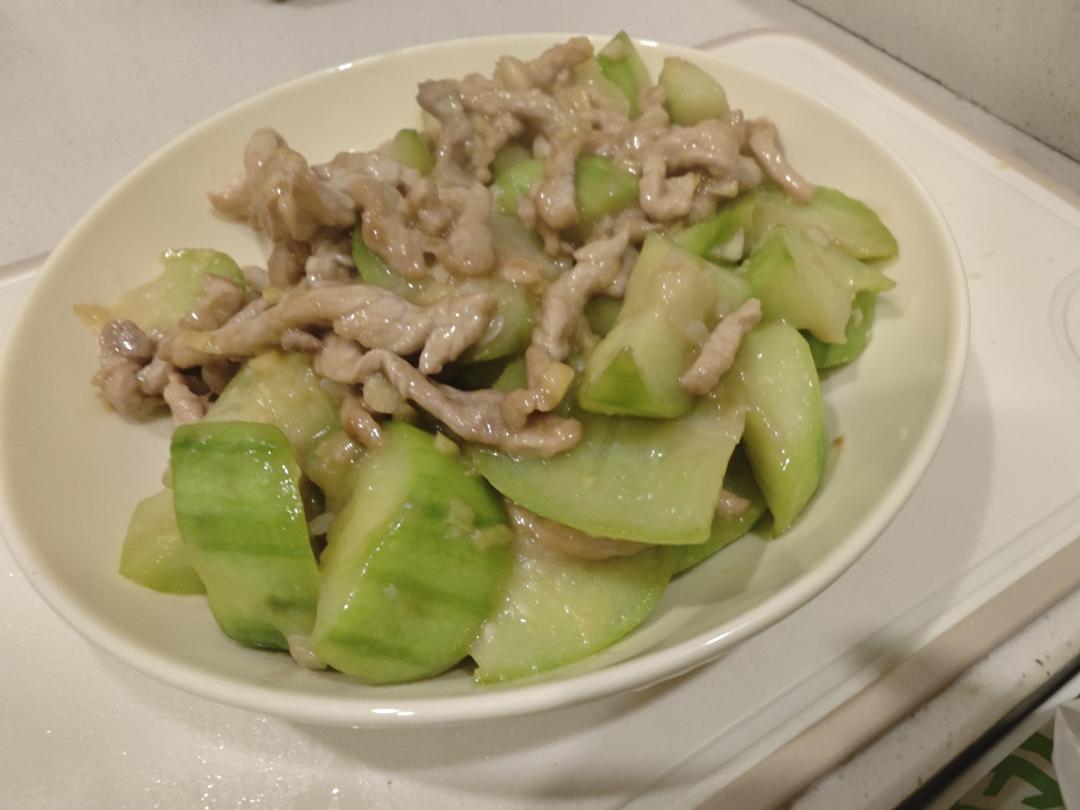家常丝瓜炒肉