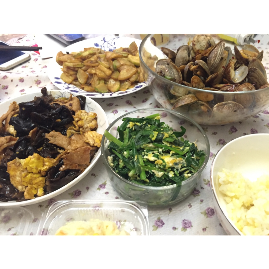 记录天天爸爸做的每顿饭