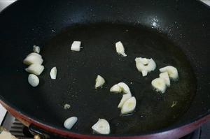 酱汁排骨烩千叶豆腐的做法 步骤6