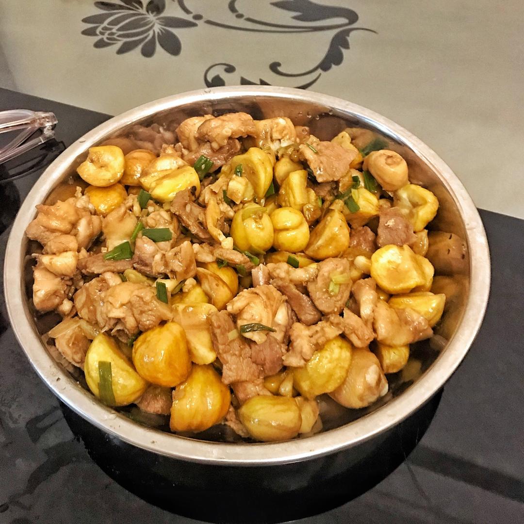 【栗子烧鸡】鸡肉都给你吃，栗子归我~