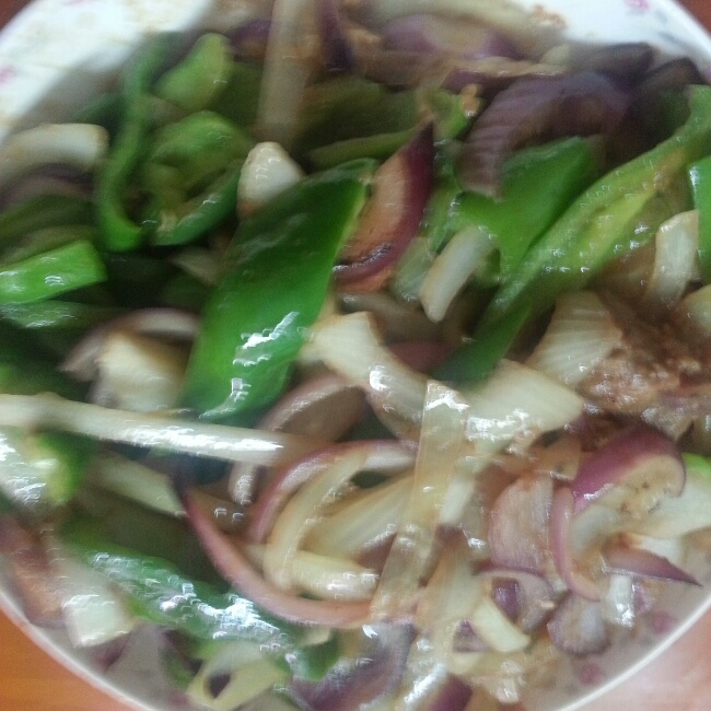青椒炒洋葱