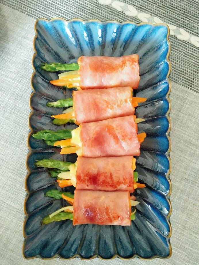 芝士培根芦笋卷
