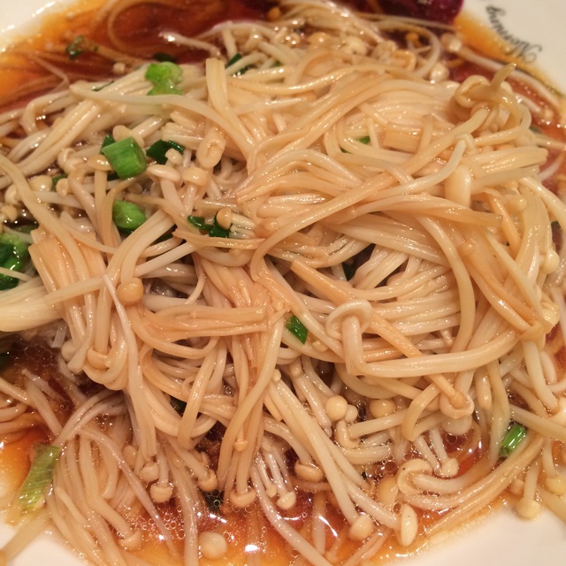 油泼金针菇