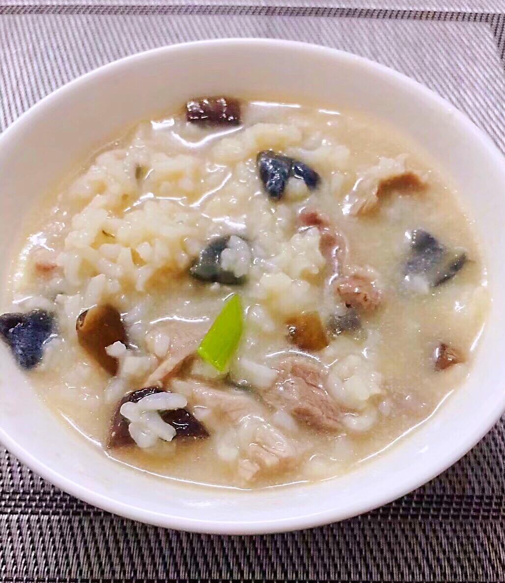 皮蛋瘦肉粥