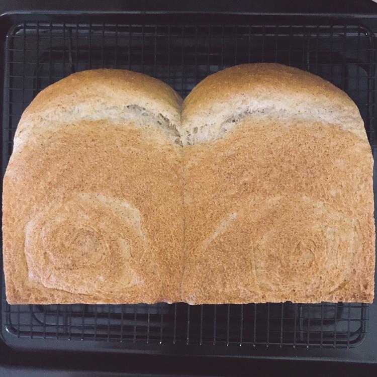 波兰种(Poolish种）全麦吐司