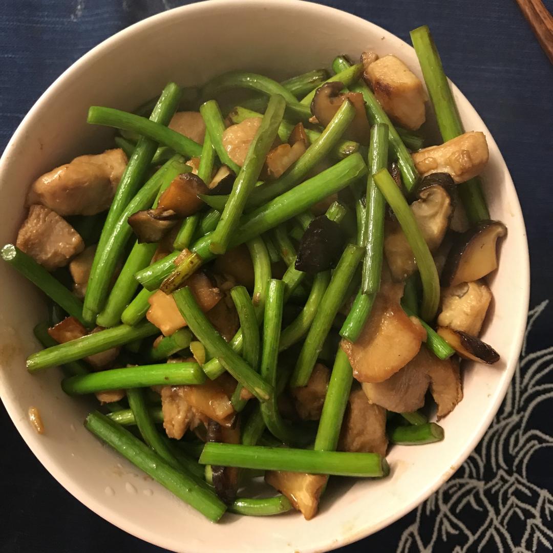 蒜薹炒肉