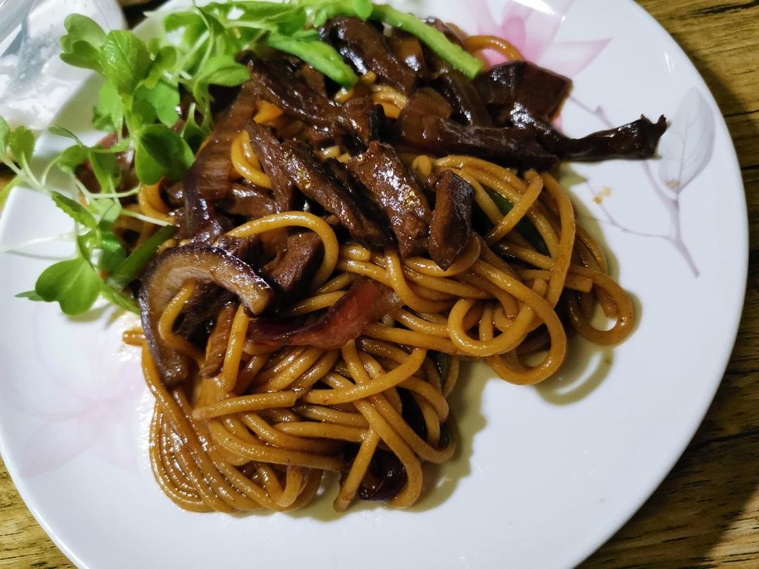 比餐厅好吃的黑椒牛柳意面🍝零失败简单教程