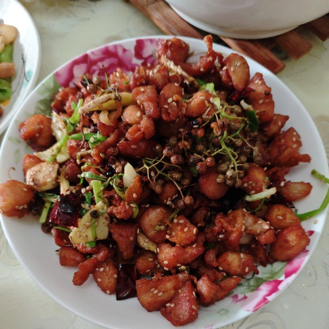 米饭绝配❗麻辣过瘾巨好吃的土豆辣子鸡块~