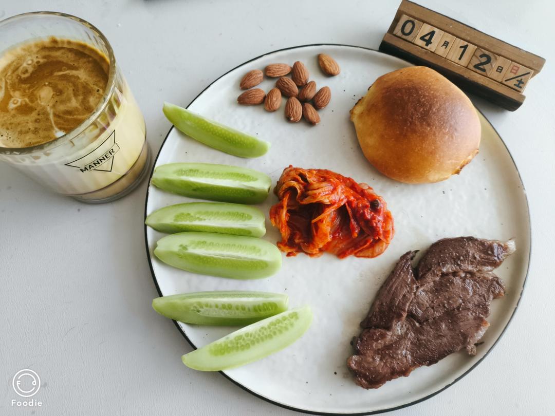 早餐•2026年4月12日