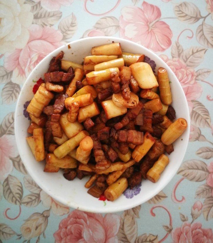 红烧肉油焖笋