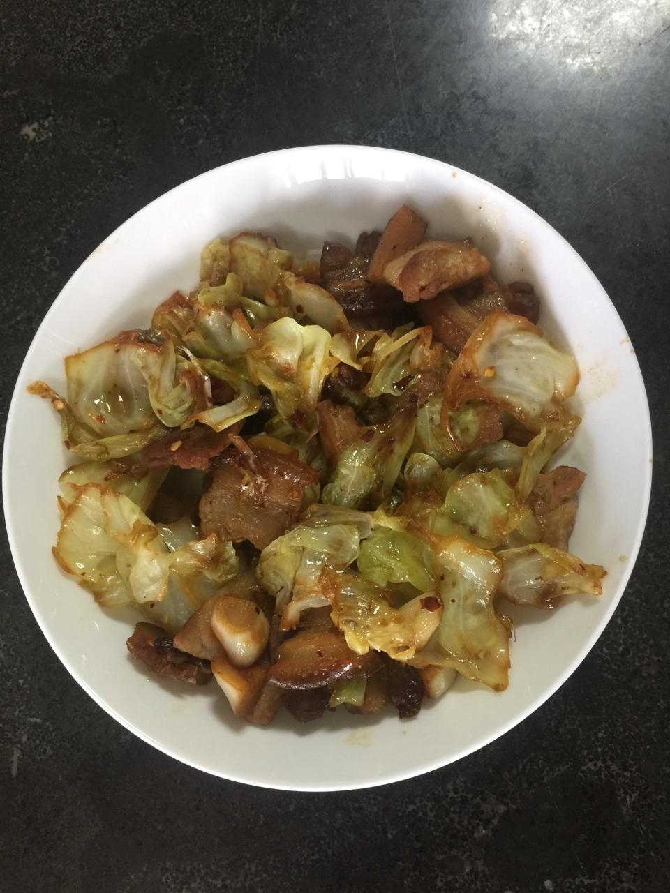 阿婆手撕包菜