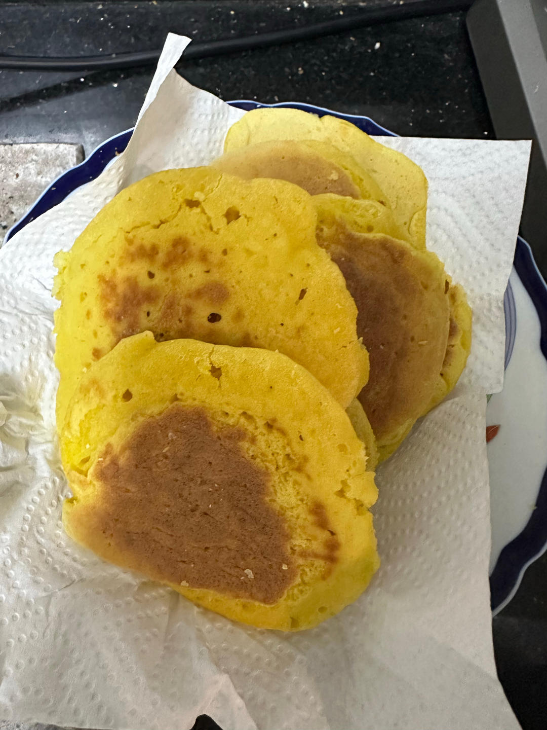 二十年面点老师傅分享的「玉米面饼子」做法，玉米控抓紧收😄😄😄
