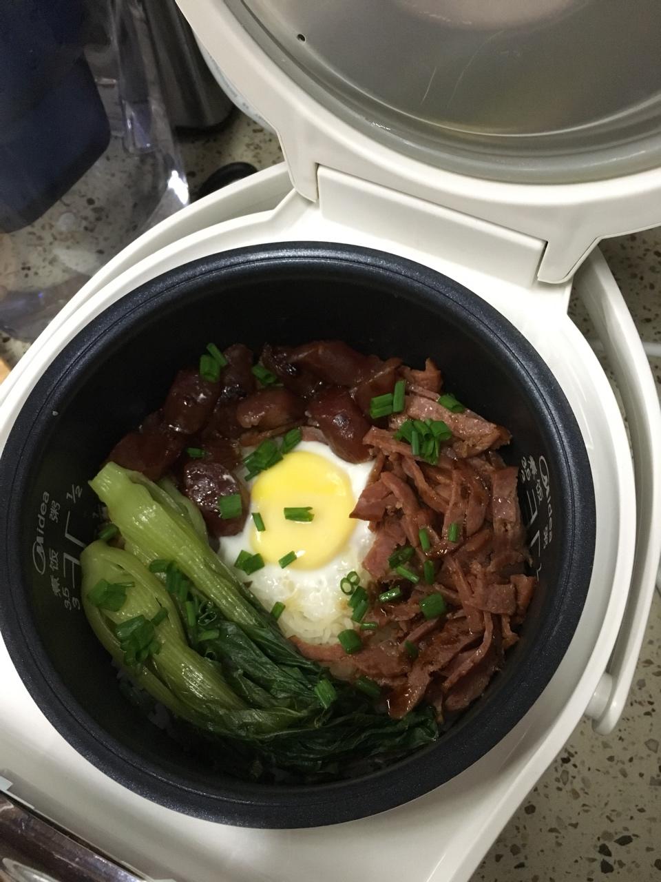 腊味煲仔饭（电饭煲版）
