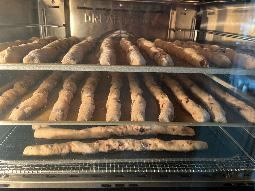 像一根树枝的面包，网红店招牌全麦坚果棒！