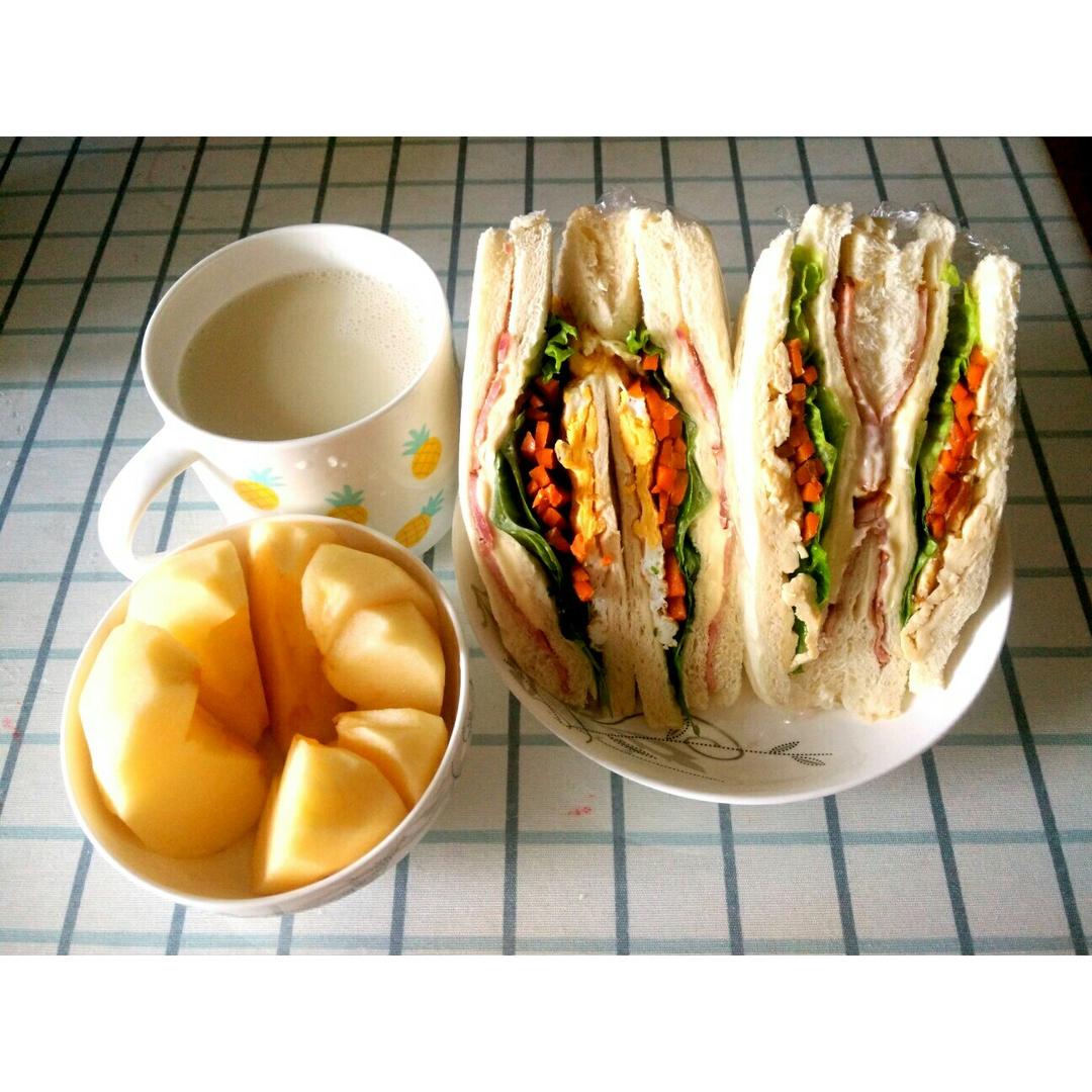 火腿芝士蛋三文治