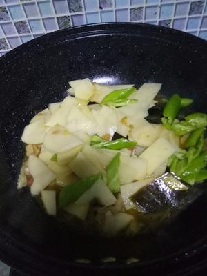 肉片烧海带土豆片的做法 步骤4