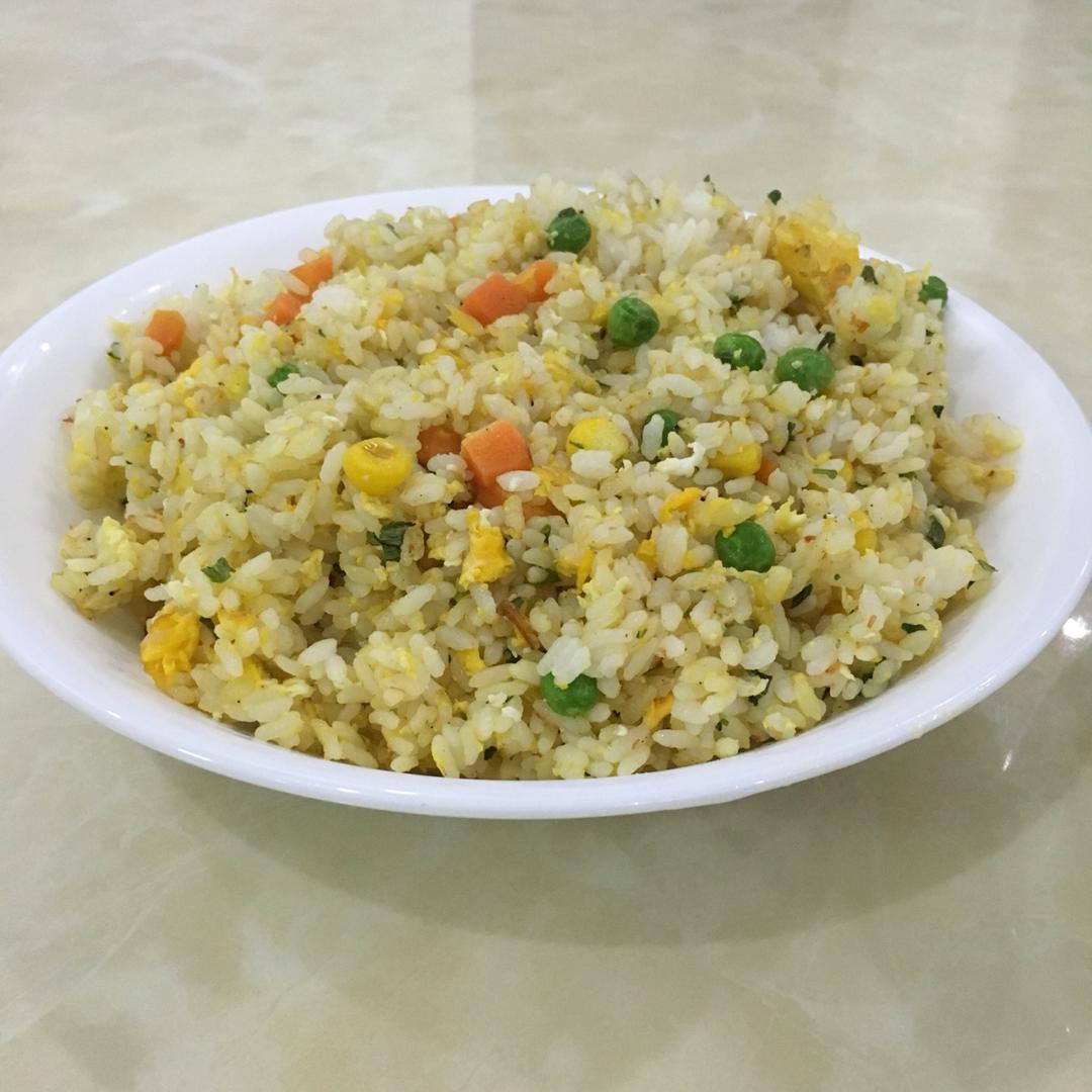 家常蛋炒饭