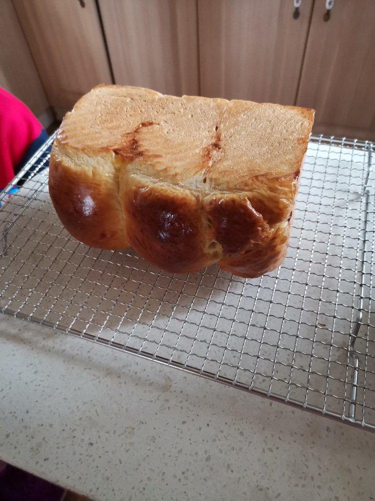 和云朵一样柔软的北海道牛奶吐司