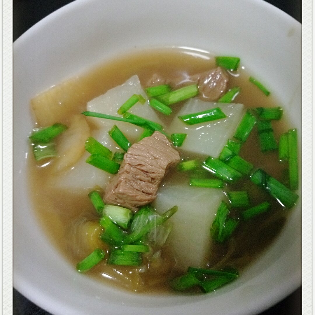 清炖牛肉萝卜汤