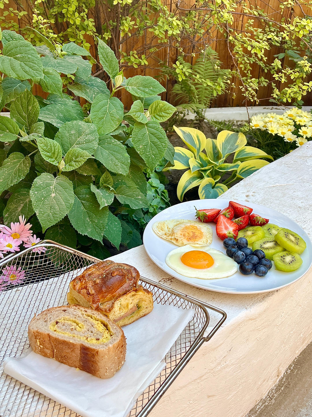 Bon Appétit
