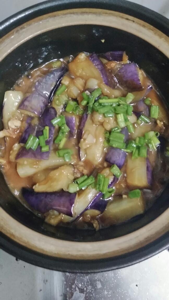 咸鱼茄子煲的做法