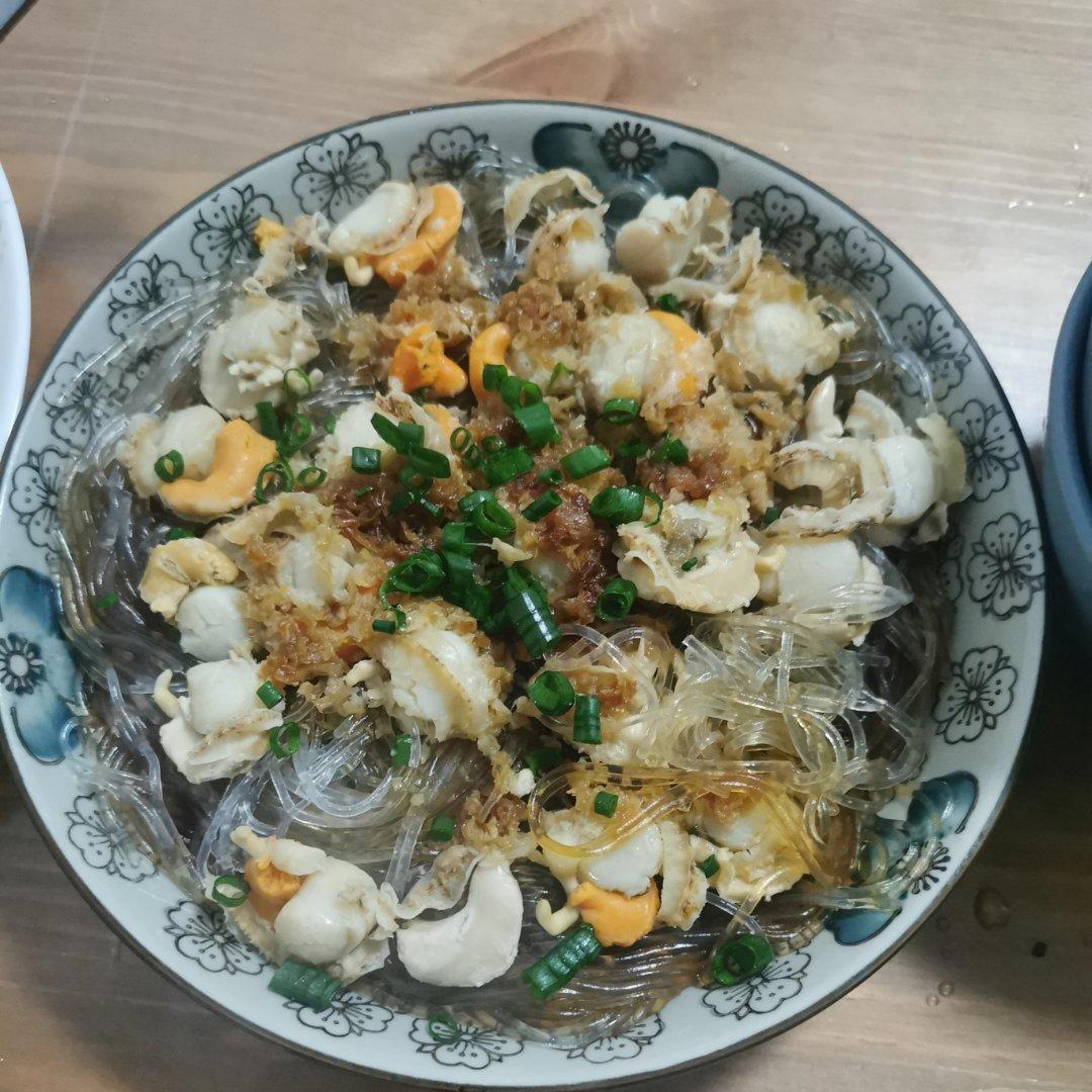 蒜蓉扇贝肉蒸粉丝