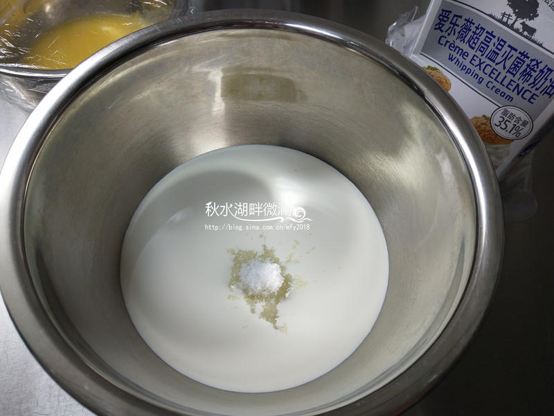 纯奶手撕吐司的做法 步骤1