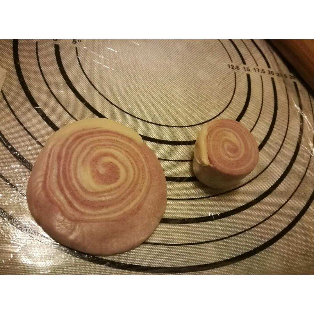 蛋黄酥~紫薯、抹茶、原味~花好月圆，中秋快乐~内附一次做六色蛋黄酥方法~