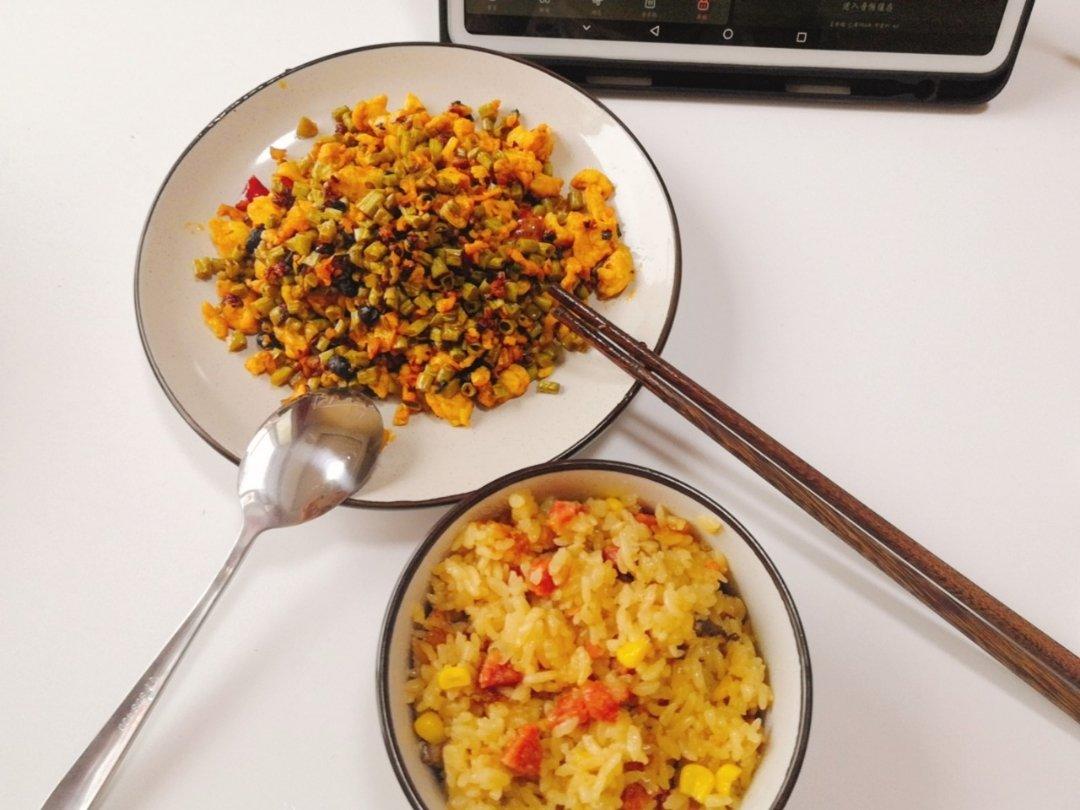佐粥神器   酸豇豆炒鸡蛋