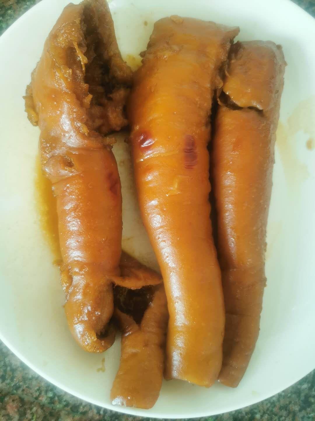 卤肥肠