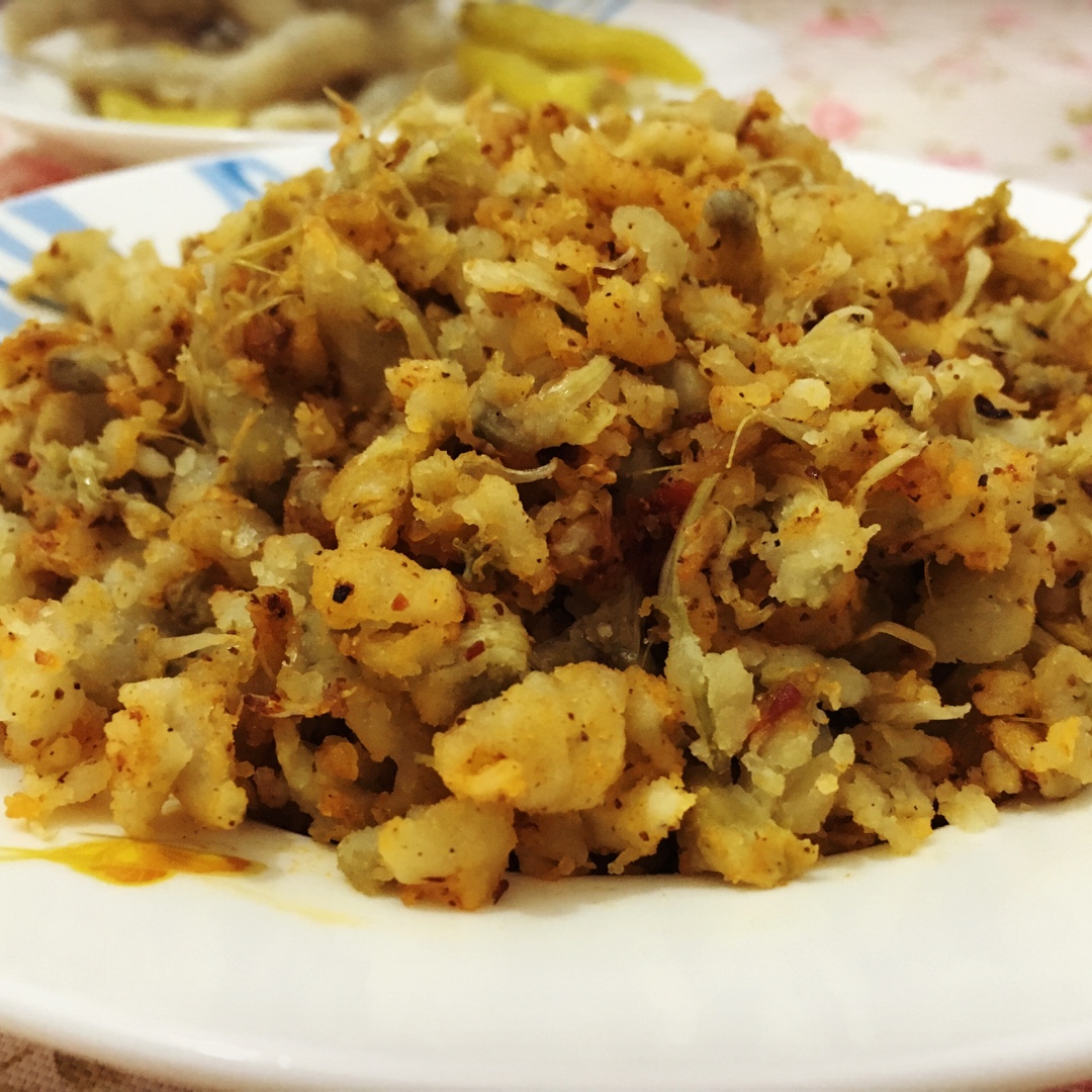 槐花麦饭