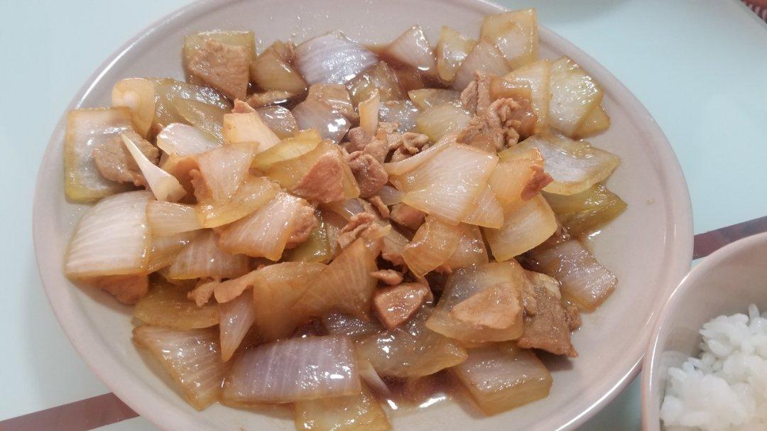 圆葱炒肉