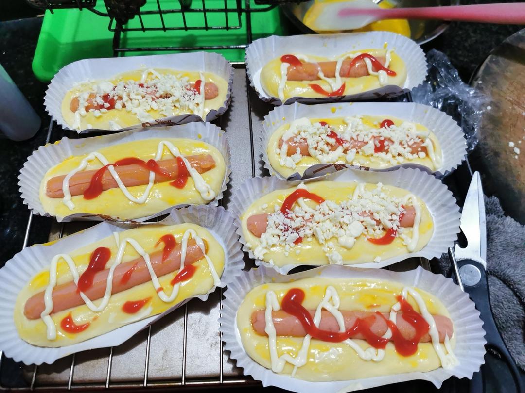 椰丝咸奶油面包