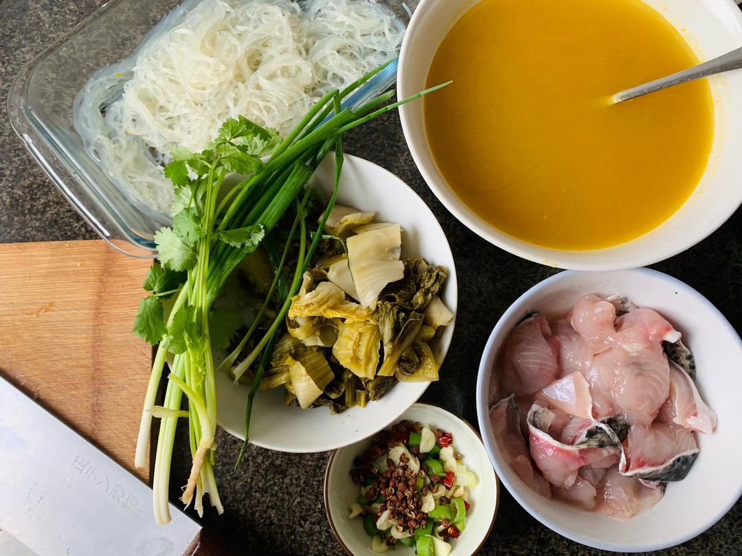 金汤酸菜鱼片（自制金汤版）