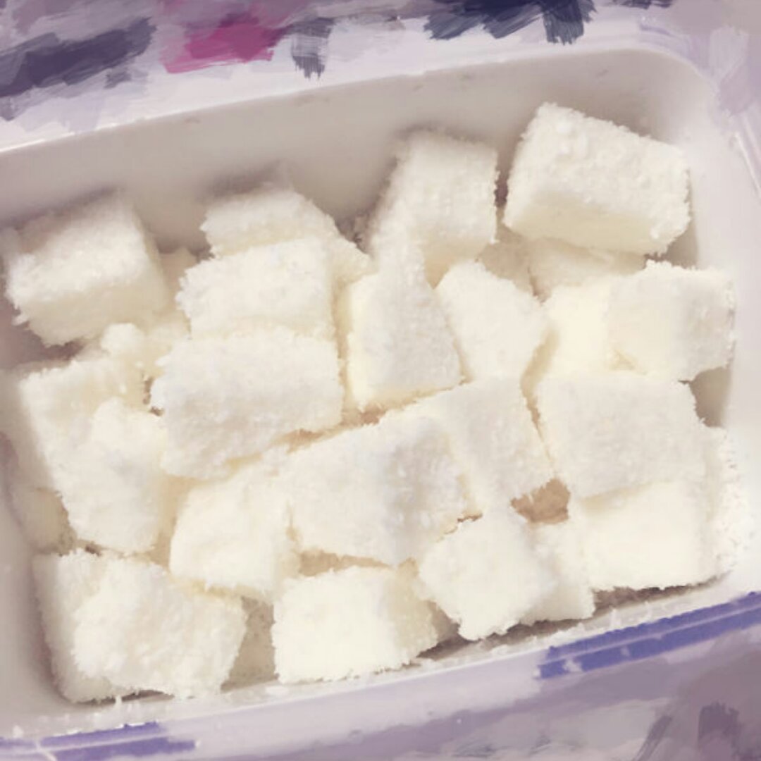 完胜85度C牛奶椰丝小方