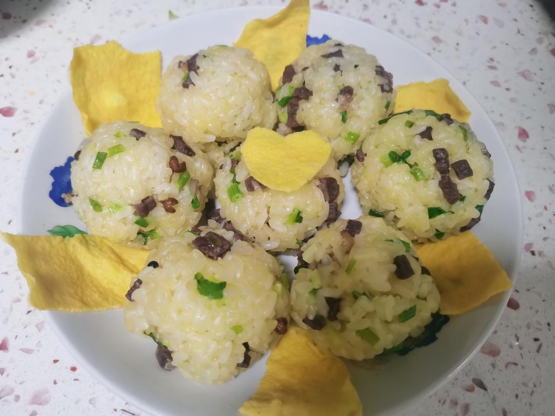 重庆腊肉糯米圆子