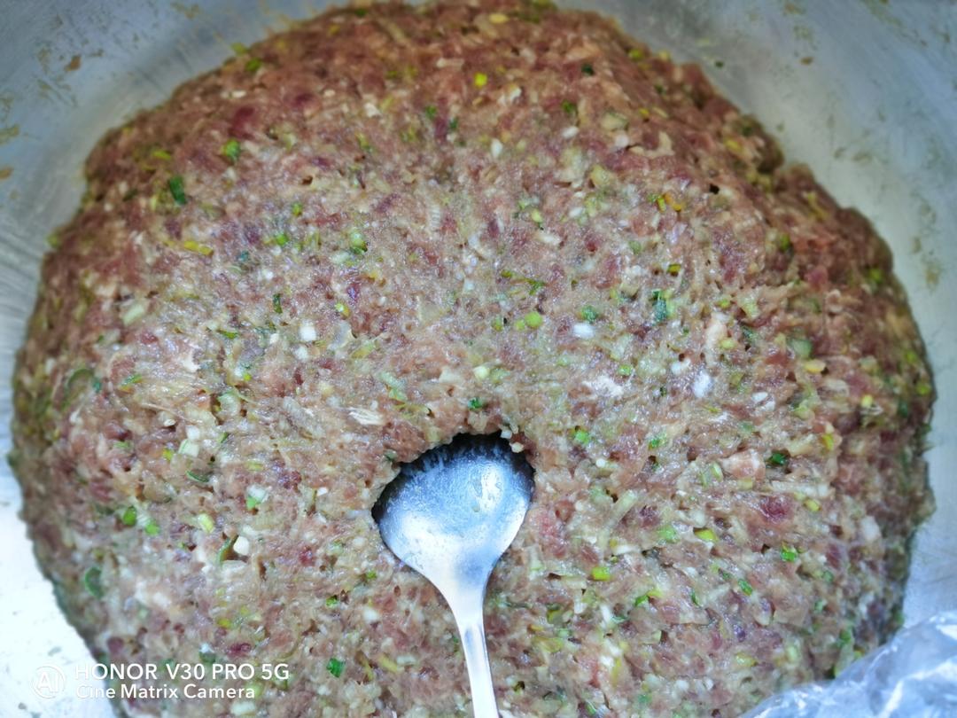 大葱牛肉饺子馅、包子馅