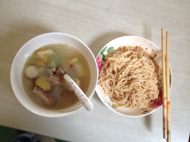 山药排骨汤